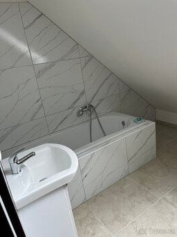 Pronajmu byt 1KK v obci Jezvé u České Lípy. Nájemné 8900Kč/m