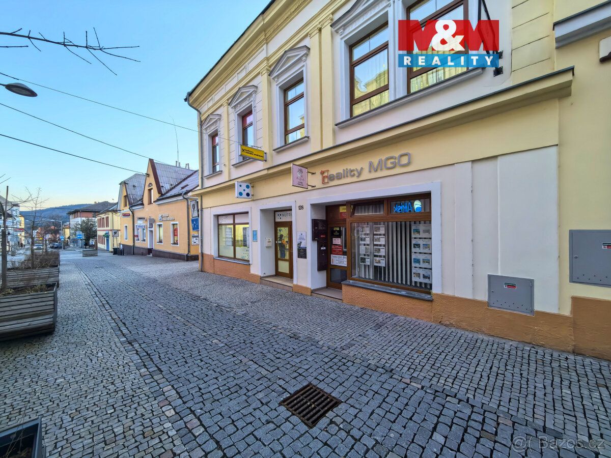 Nabízíme k pronájmu kancelářské prostory o velikosti 16 m² v