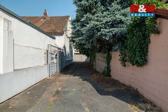 Prodej fungující ubytovny o užitné ploše 217 m², která dispo