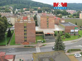 Nabízíme k pronájmu komerční prostory v Ústí nad Orlicí o ro