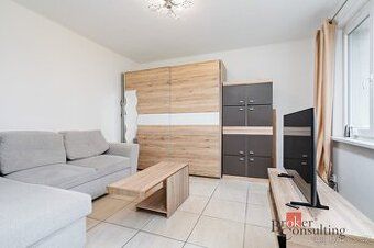 Předmětem pronájmu je kompletně zařízený pokoj o velikosti 2