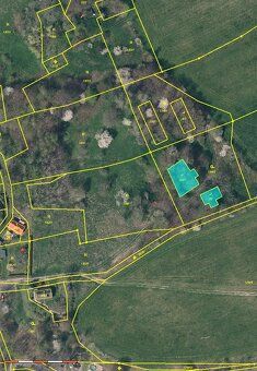 Nabízíme k prodeji krásný pozemek o rozloze 2812 m², situova