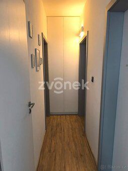 Ev.č. ZL04749 Nabízíme k pronájmu světlý a velmi příjemný by