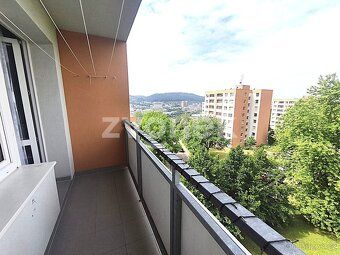 Ev.č. ZL04749 Nabízíme k pronájmu světlý a velmi příjemný by