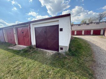 Dobrý den, pronajmu garáž na Cihelně o výměře 20 m². Garáž j
