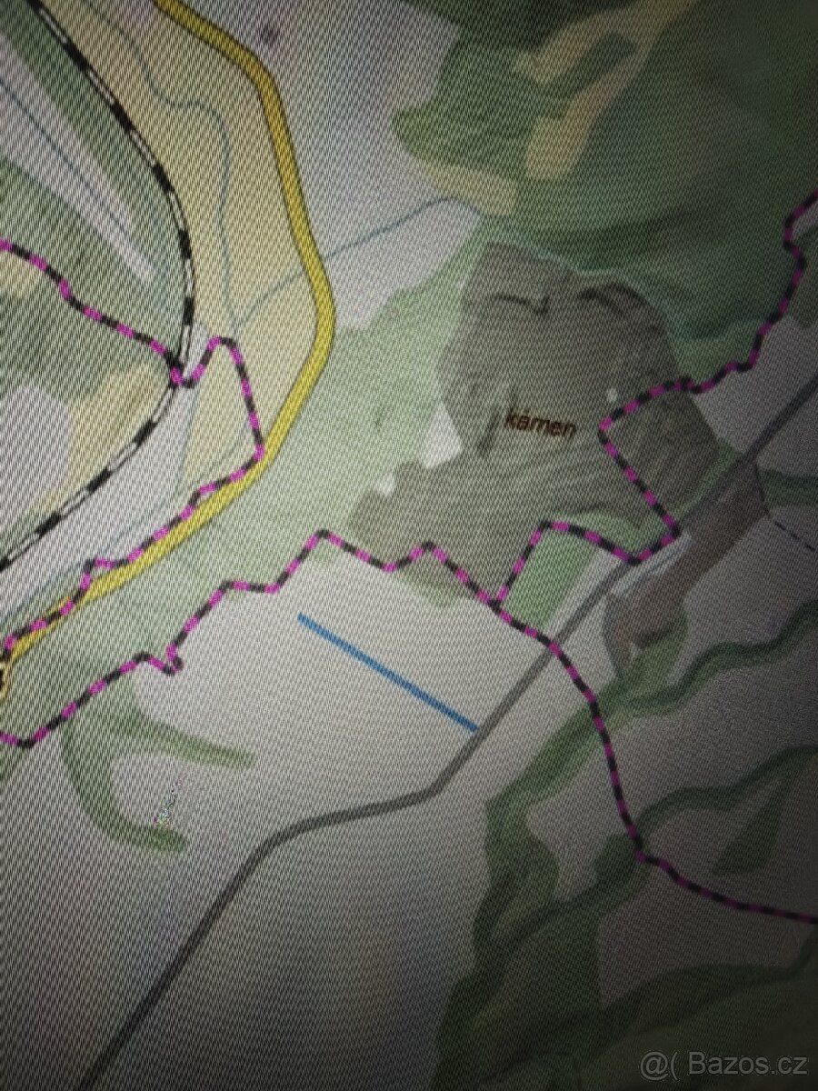 Prodám soubor dvou pozemků parc. 7346, orná půda 3344m blízk