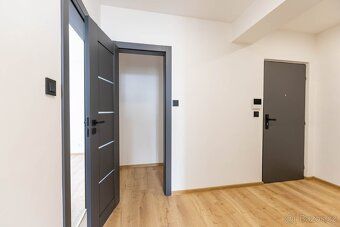 Prodám nádherný byt 2+1+ 3xlodžie, 68 m2, po kompletní nadst