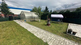 Nabízím k prodeji udržovanou a plně vybavenou zahradu v osob
