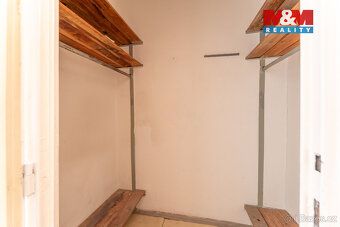 Prodej bytu 2+1 s balkonem, 66 m², Poštovní 625, Desná
Nabíz