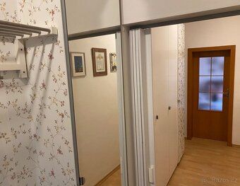 Dovolujeme si Vám nabídnout k prodeji byt 2+1 v atraktivní l