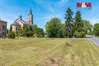 Nabízíme k prodeji pozemek o rozloze 619 m² určený k bydlení