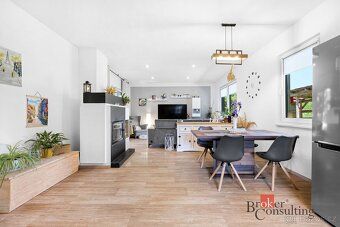 Prodej, domy/rodinný, 80 m2, 2. polské armády 609, 40801 Rum