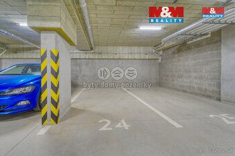 Nabízíme k pronájmu garáž o velikosti 16 m2 s elektřinou. Na
