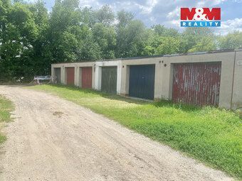 Nabízíme k prodeji řadovou garáž v obci Hostěrádky-Rešov, ok