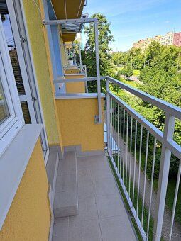 Nabízím pronájem zrekonstruovaného bytu 1+1 s balkónem ve 3.