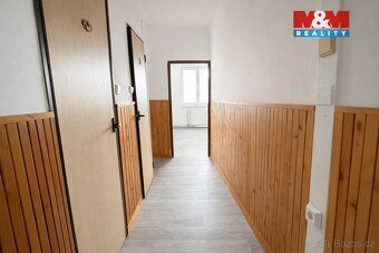 Nabízíme k prodeji prostorný byt, o dispozici 3+1, v obci Do