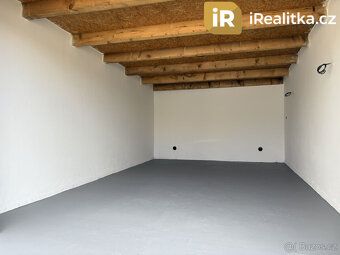 Nabízíme prodej prostorné řadové garáže v osobním vlastnictv
