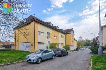 Nabízíme Vám k pronájmu byt 1+kk o výměře 33 m2, který se na