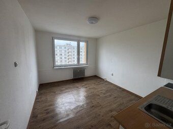 Nabízíme k pronájmu byt o dispozici 1+kk a výměře 19 m2 na a