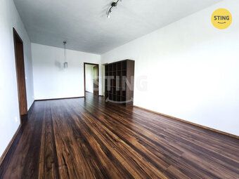 Nabízíme vám k pronájmu krásný byt 3+1 s balkonem nacházejíc