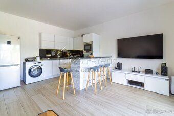 Exkluzivně vám nabízíme moderní rodinný dům o dispozici 3+kk