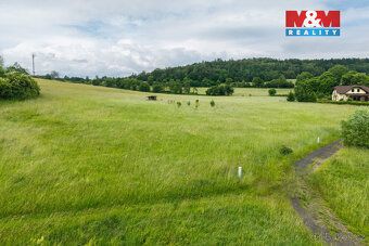 Nabízíme k prodeji stavební pozemek o výměře 1 127 m² v klid