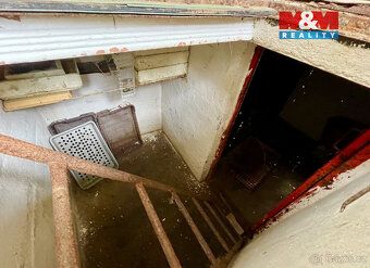 Nabízíme k prodeji chatku v klidné lokalitě Uničova. Chatka 