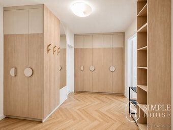 ID zakázky: G1269
Nabízíme Vám k pronájmu prostorný a světlý