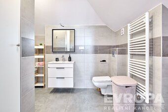 Hledáte ke koupi nový, moderní a designově řešený byt? Byt v
