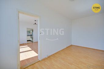 Nabízíme ke koupi byt v osobním vlastnictví 2+1 s velmi pros