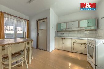 Nabízíme k prodeji rodinný dům v malebné obci Malobratřice, 