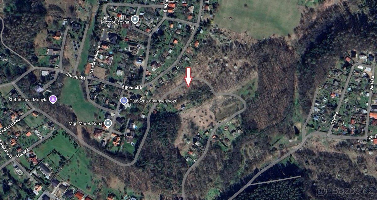 Zahrada o výměře o výměře 1125 m2 (včetně 1/14 podílu na bud