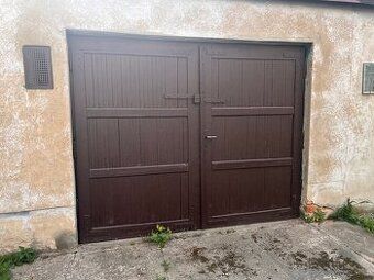 Nabízíme k pronájmu garáž v garážovišti na Vojanově ul. v Op