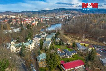 Nabízíme k pronájmu nadstandardní rodinný dům o dispozici 4+