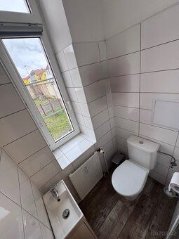 Pronájem bytu 1kk ve Štětí vedle pěší zóny. Nájemné 10.000,-