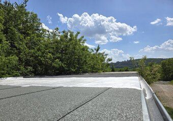 Predaj murovanej garáže v perfektnom stave 18 m², Kuřim, Pod Vinohrady