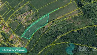 Jsem projektantka, prodám pozemek 553 m2 za 1200Kč/m2 s návr