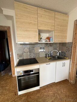 Nabízím k pronájmu světlý a útulný byt o velikosti 48 m² v k