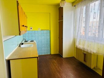 Nabízíme k prodeji byt 3+1 s lodžií a sklepem o užitné ploše