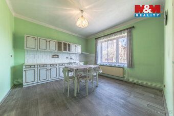 Nabízíme k prodeji rodinný dům o dispozici 2+1 se zahradou v
