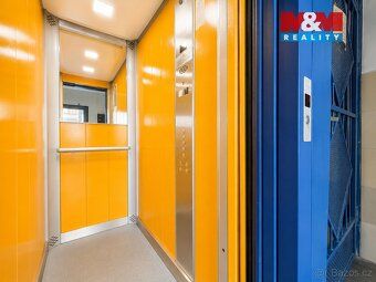 Nabízíme k prodeji byt 3+kk po velmi hezké rekonstrukci se z