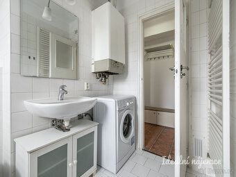K dlouhodobému podnájmu nabízíme moderní byt o dispozici 2+1