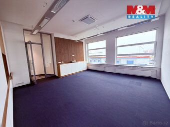 Nabízíme k pronájmu reprezentativní kancelářské prostory o v
