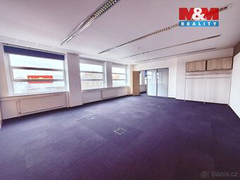 Nabízíme k pronájmu reprezentativní kancelářské prostory o v
