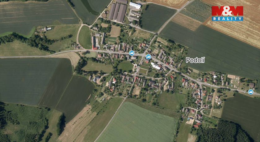 Nabízíme k prodeji pozemek k bydlení o rozloze 611 m², situo