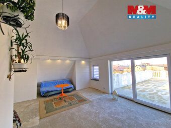 Prodáme rodinný dům o celkové velikosti 200 m2, který se nac