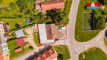 Nabízíme k prodeji komerční objekt vhodnou pro provozování p
