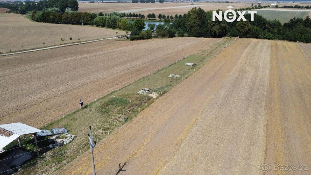 Nabízím k prodeji prostornou zahradu o rozloze 2203 m² v kli