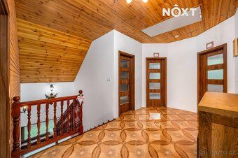 Nabízíme Vám ke koupi moderně zařízený a nadstandardně řešen