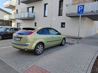 parkovací místa pro 3 auta .... pozemky 942/78 942/134......